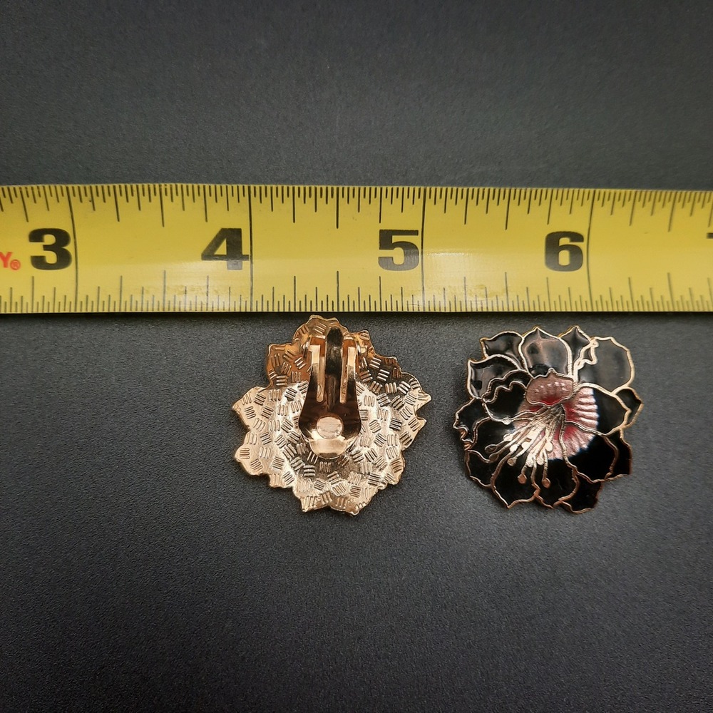 Vintage Cloisonne Enamel Large Black, Red & Gold Lily Floral Clip-on Earrings - Picture 4 of 5
